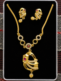 Elegant Gold-Tone Necklace & Earrings